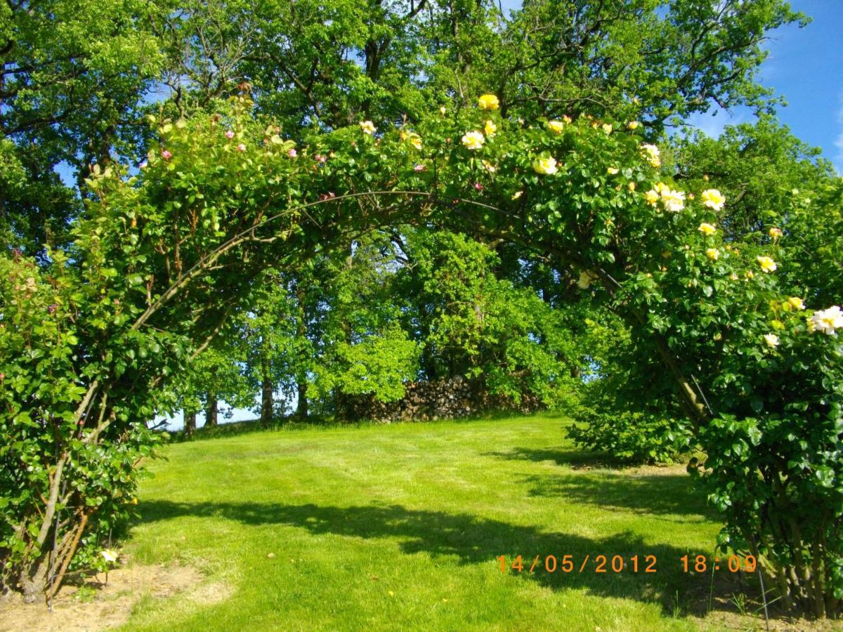 Gite De La Cheneraie Montpezat-de-Quercy ภายนอก รูปภาพ